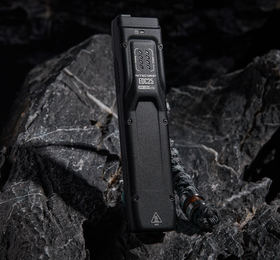 Nitecore EDC25 2x NiteLab UHi 20 LED 3000L CW Rechargeable Flashlight