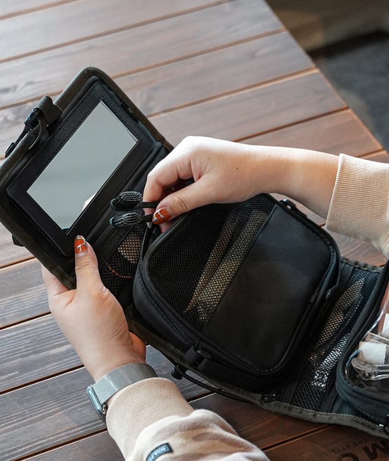 KZM Field Family Wash Bag