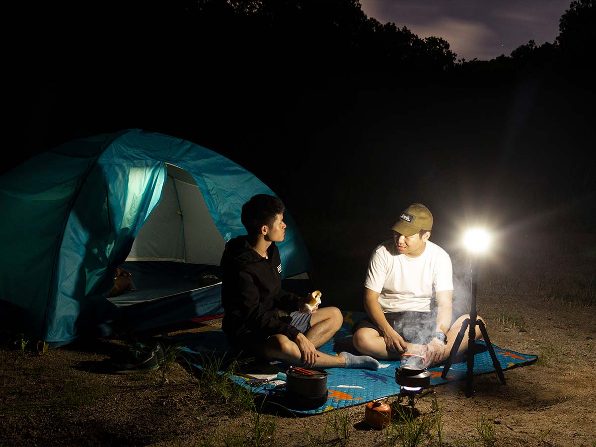 FENIX CL23 300 Lumens Camping Lantern