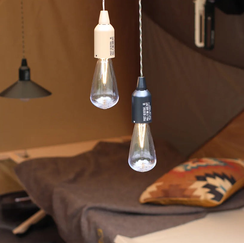 Post General Hang Lamp Type 1