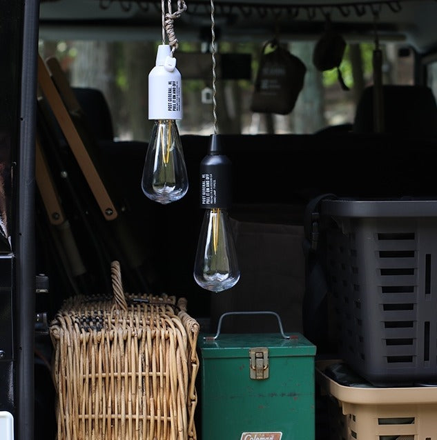 Post General Hang Lamp Type 1