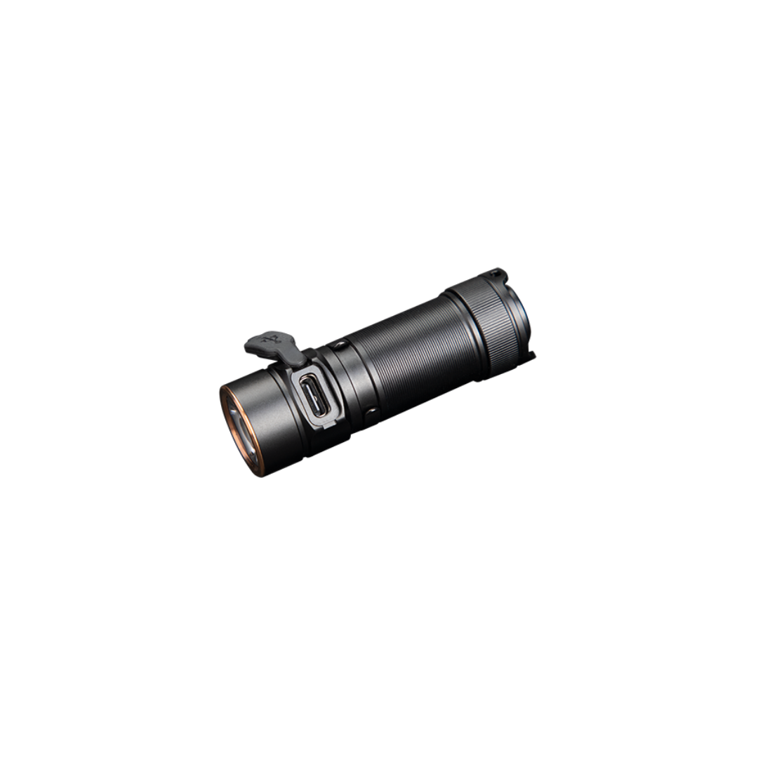 Fenix E18R V2.0 Luminus SST40 LED 1200L Rechargeable Flashlight
