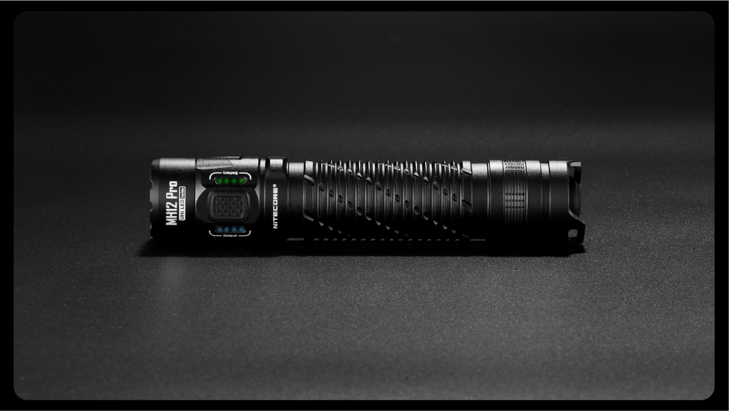 Nitecore MH12 Pro NiteLab UHi 40 LED 3300L Rechargeable Flashlight