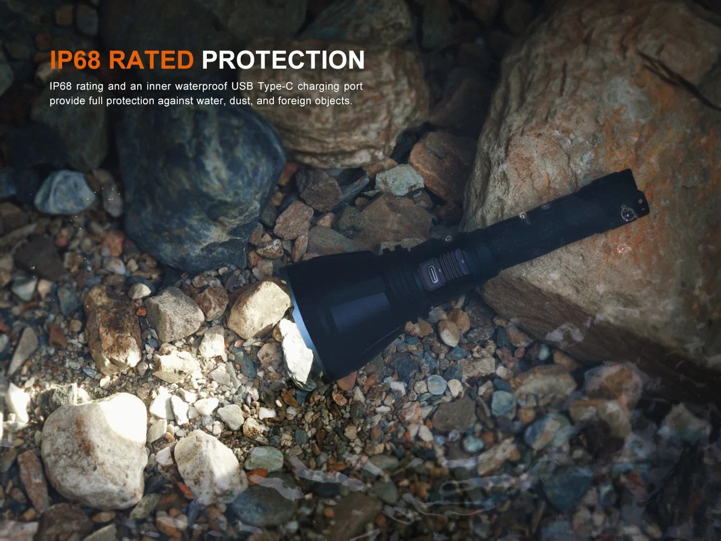 Fenix HT18R V2.0 Luminus SFT90 LED 3700L Rechargeable Flashlight