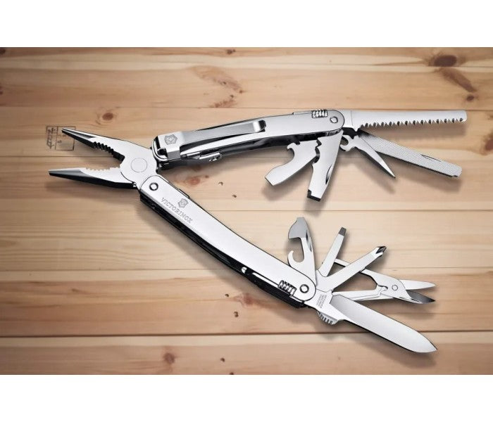 Victorinox Swiss Tool Spirit MX Clip Multitool 3.0224.MKB1