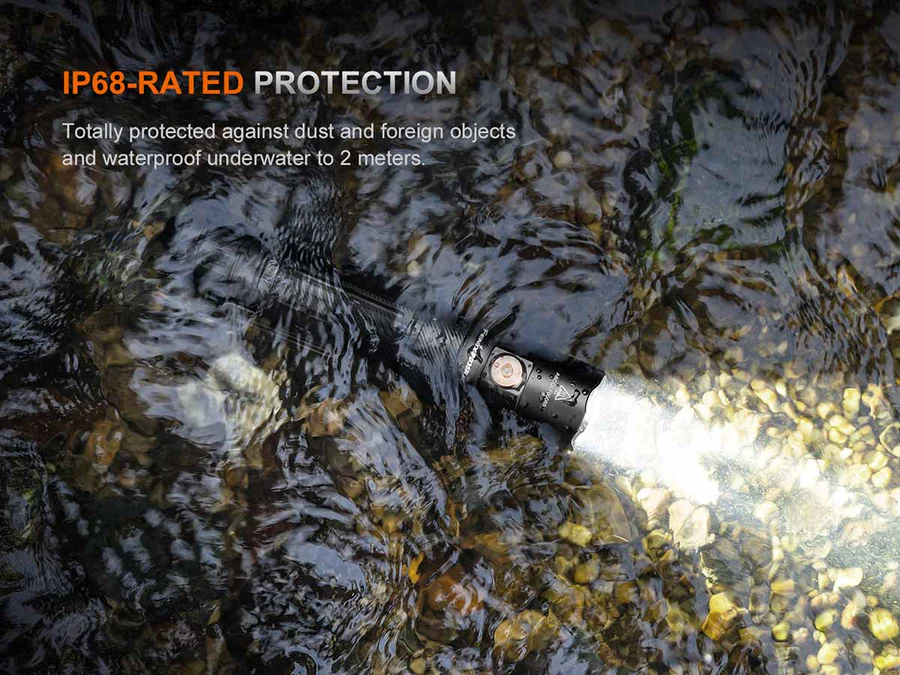 Fenix PD35R ACE Luminus SFT40 LED 2000L Multi-Mode Rechargeable Flashlight