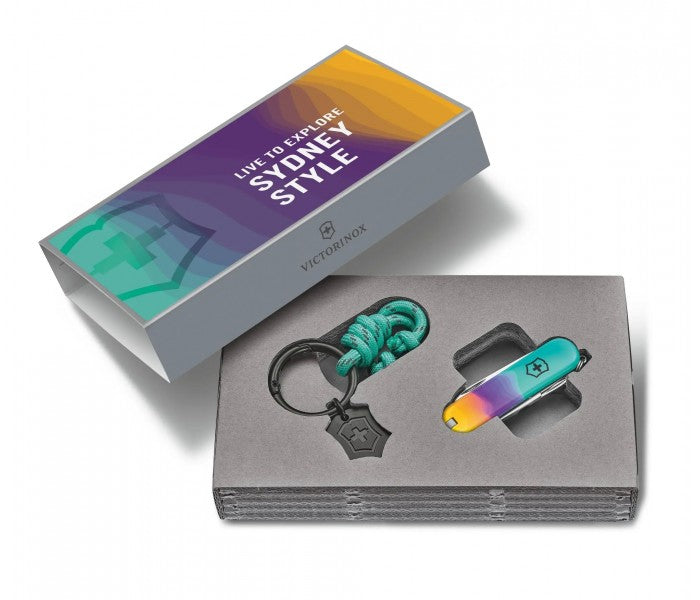 Victorinox Classic SD Sydney Style Multitool w Key Ring 0.6223.E222