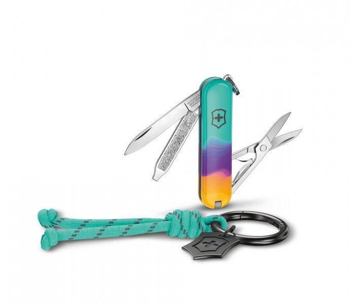 Victorinox Classic SD Sydney Style Multitool w Key Ring 0.6223.E222