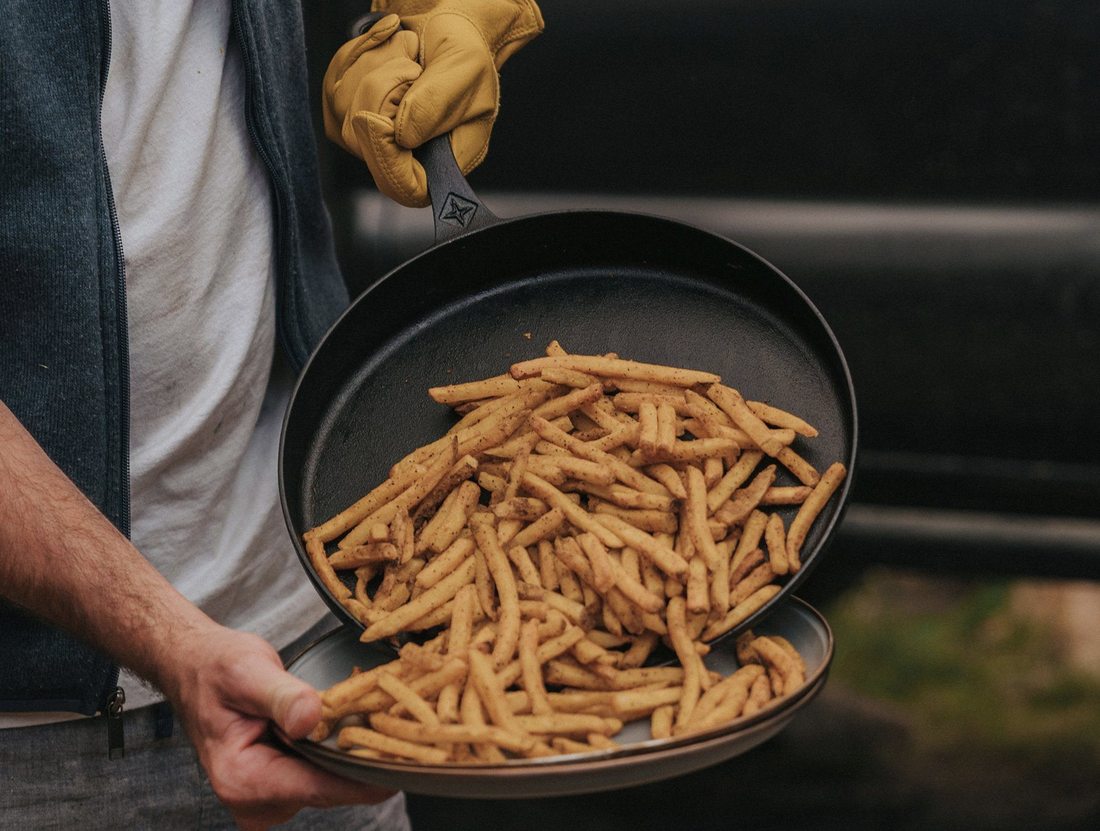 Barebones Cast Iron Flat Pan